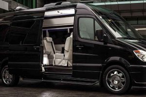 whistler_luxury_bus